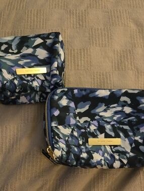 Tartan + Twine Blue Floral Cosmetic Pouch Set